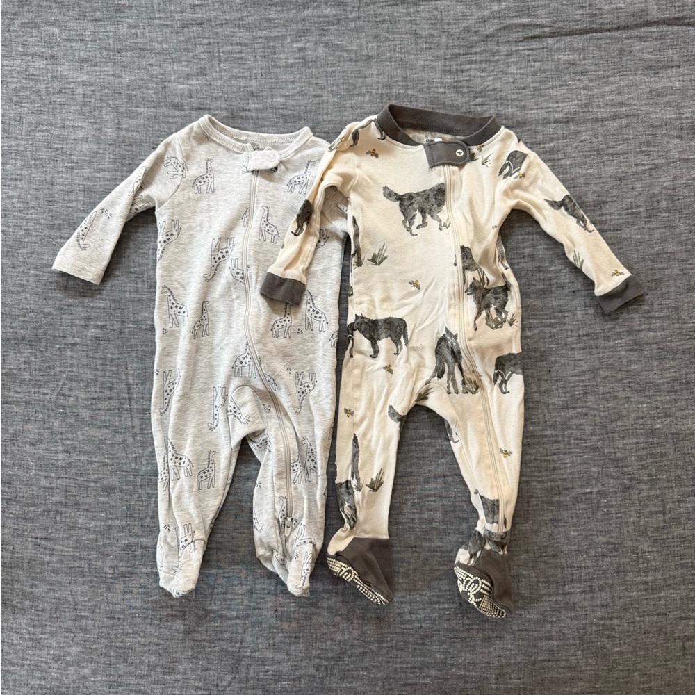 Like new Carter’s + Burt’s Bees footie pajamas, 6m